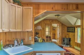 'elk Hideaway:' Ashford Cottage w/ Hot Tub!