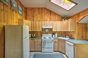 'elk Hideaway:' Ashford Cottage w/ Hot Tub!