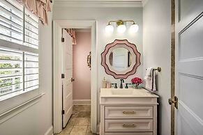 Stunning Charlotte Home: Private Pool!