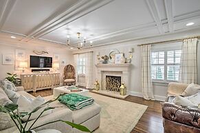 Stunning Charlotte Home: Private Pool!