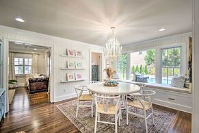 Stunning Charlotte Home: Private Pool!