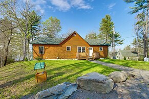 Waterfront Davis Pond Cabin w/ Dock + Kayaks!
