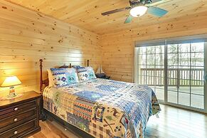 Waterfront Davis Pond Cabin w/ Dock + Kayaks!