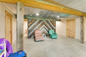 Waterfront Davis Pond Cabin w/ Dock + Kayaks!