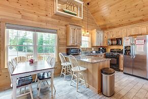 Waterfront Davis Pond Cabin w/ Dock + Kayaks!