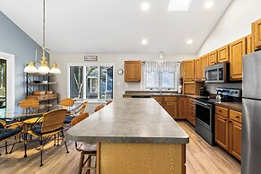 3 Mi To Bethany Beach: Family-friendly Home