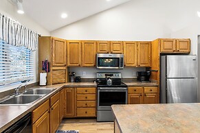 3 Mi To Bethany Beach: Family-friendly Home