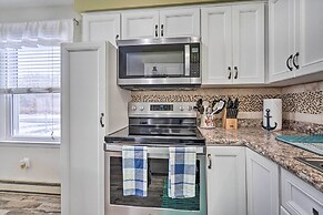 Waterfront Lakeview Cottage w/ Dock & Lift!