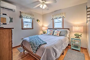 Waterfront Lakeview Cottage w/ Dock & Lift!