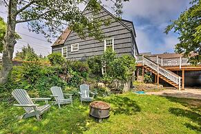 The Old Mccullough Home w/ Rooftop Deck, View