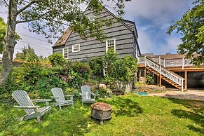 The Old Mccullough Home w/ Rooftop Deck, View