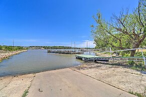 Private Dock - Waterfront Lake Brownwood Gem!