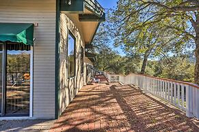 Yosemite Home w/ Deck < 4 Mi to Bass Lake!