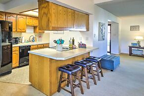 Family-friendly Broken Arrow Retreat w/ Yard!