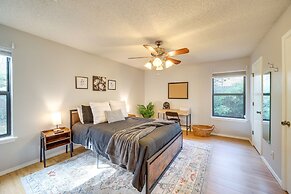 Family-friendly Broken Arrow Retreat w/ Yard!