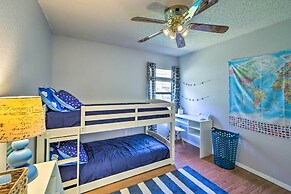 Family-friendly Broken Arrow Retreat w/ Yard!