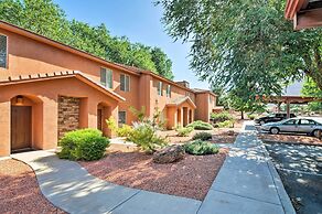 Kanab Condo w/ Pool & AC < 1 Mi to Attractions!
