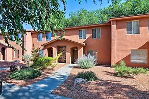 Kanab Condo w/ Pool & AC < 1 Mi to Attractions!