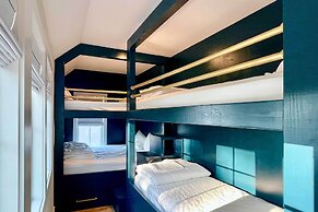 Luxe Lakefront Getaway w/ Porch + Water View!