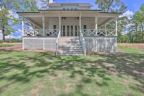 Luxe Lakefront Getaway w/ Porch + Water View!
