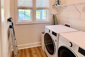 Luxe Lakefront Getaway w/ Porch + Water View!