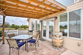 The Farmhouse at Grand Valley Getaway w/ Alpacas!