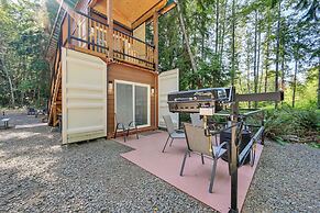 Unique Container Studio w/ Deck & Fire Pit!