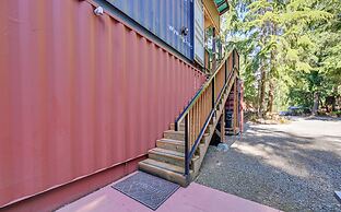 Unique Container Studio w/ Deck & Fire Pit!