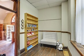 Renovated Schoolhouse w/ Piano & Private Deck!