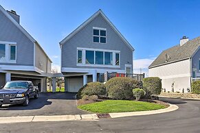 Family-friendly Port Clinton Home w/ Private Deck