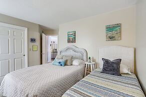 Family-friendly Port Clinton Home w/ Private Deck