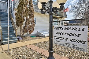 Akron Apartment w/ Balcony - Hunting Nearby!