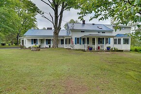 All Year-round Retreat Near Windham Mountain