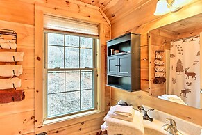 Deck & Game Room: Blue Ridge Mountain Cabin!