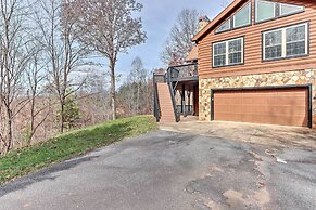 Deck & Game Room: Blue Ridge Mountain Cabin!