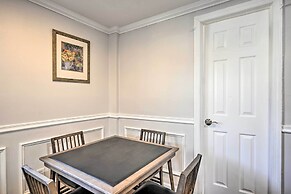 Bay Shore Vacation Rental ~ 7 Mi to the Beach