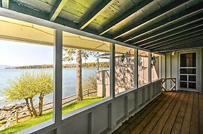 Bayfront Hancock Cottage w/ Beach Access & Views!