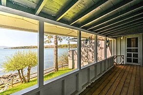 Bayfront Hancock Cottage w/ Beach Access & Views!