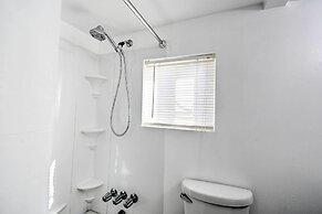 Bremerton Cottage: 2 Mi to Illahee State Park