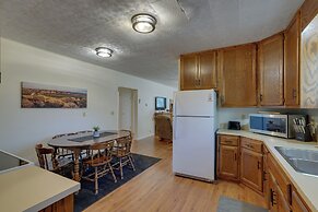 'badlands Suite' < 1 Mi to Teddy Roosevelt Park!