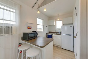 Bayfront Cape May Vacation Rental w/ Beach Access