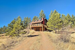 Classic Colorado Log Home w/ Mountain Views!