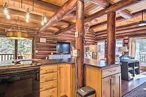 Classic Colorado Log Home w/ Mountain Views!
