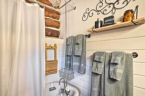 Classic Colorado Log Home w/ Mountain Views!