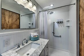 Coastal Brigantine Cottage: Walk to Beaches
