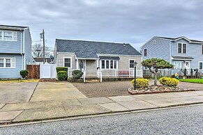 Coastal Brigantine Cottage: Walk to Beaches