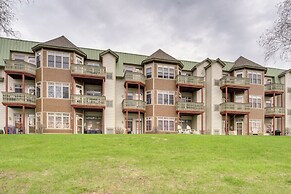 Cozy Birchwood Condo on Tagalong Golf Course!