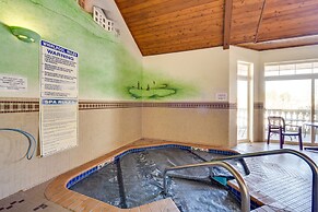 Cozy Birchwood Condo on Tagalong Golf Course!