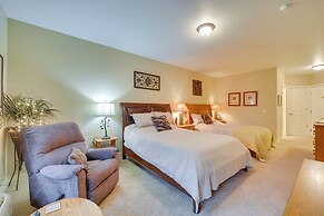 Cozy Birchwood Condo on Tagalong Golf Course!