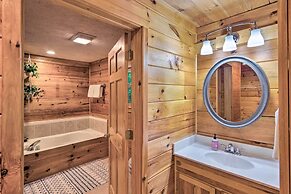 Charming Mtn Cabin 2 Mi From Downtown Boone!